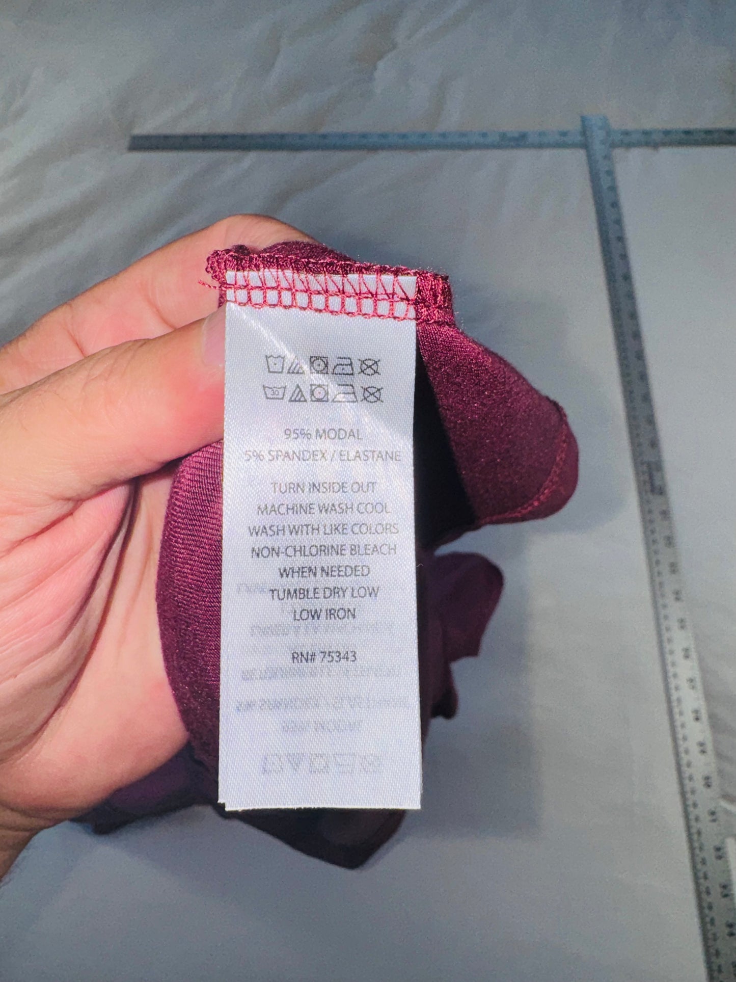 Tahari Plum Short Sleeve Knit Top - SM