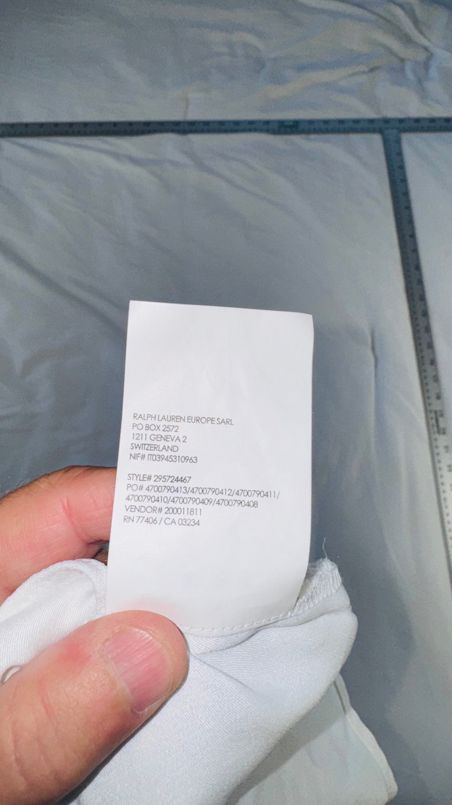 Club Monaco Ivory Keyhole Long Sleeve Blouse - SM - NWT