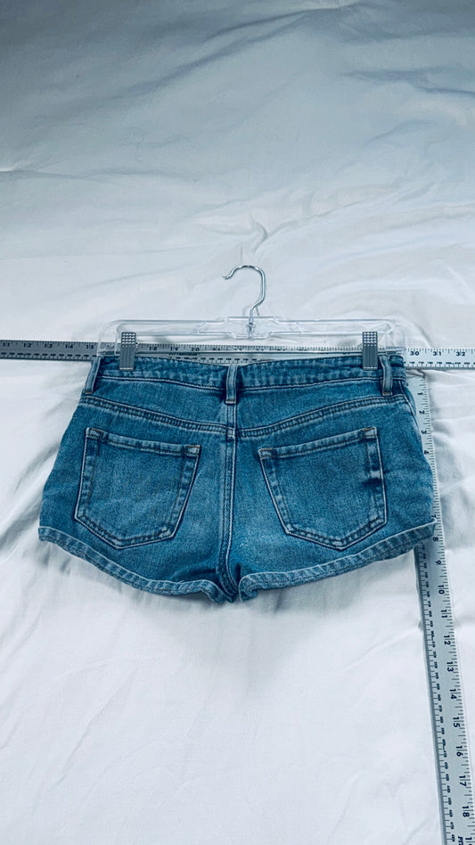 PacSun High Rise Light Wash Denim Shorts - Size 23 (PacSun sizing)