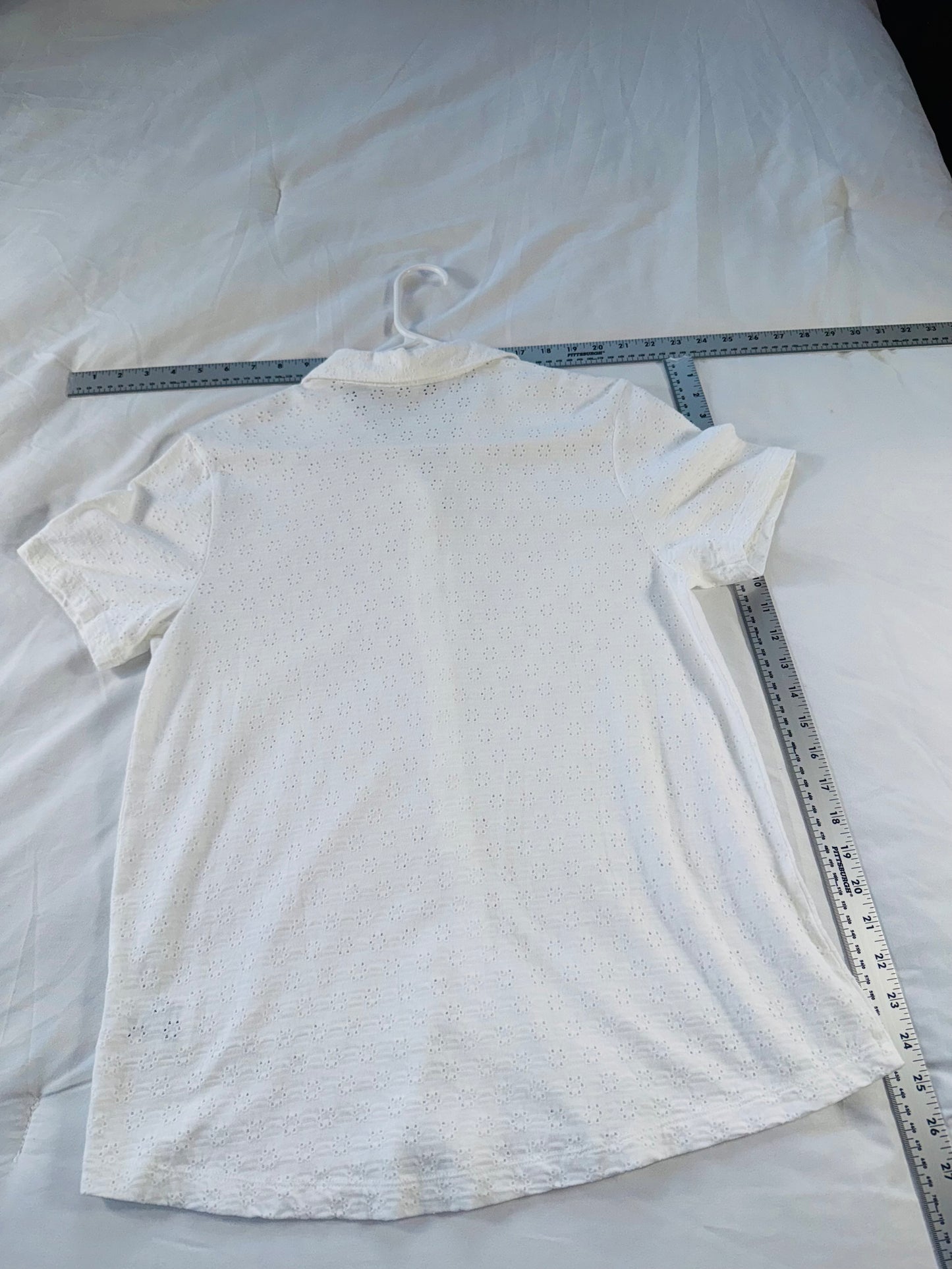 Lands' End White Eyelet Button Shirt - Short Sleeve Summer Blouse - SM