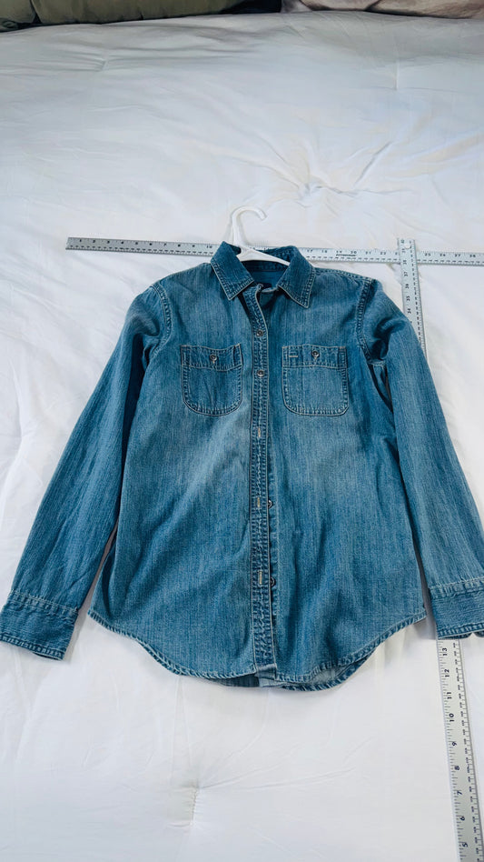 Chaps Medium Wash Denim Button-Front Shirt - XS