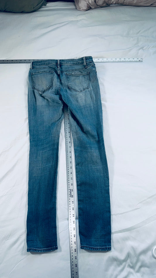 Old Navy "The Rockstar" Mid-Rise Skinny Jeans - Size 6