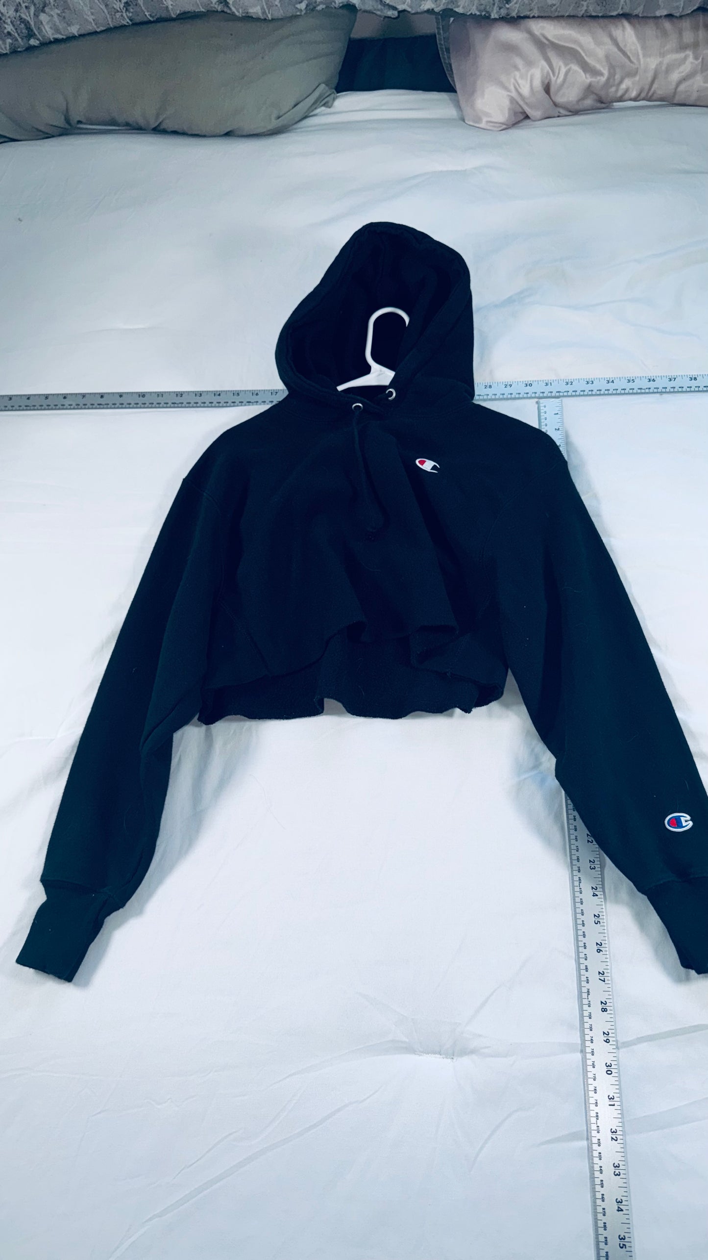 Champion Reverse Weave Cropped Hoodie - Black -Embroidered Logo - XS