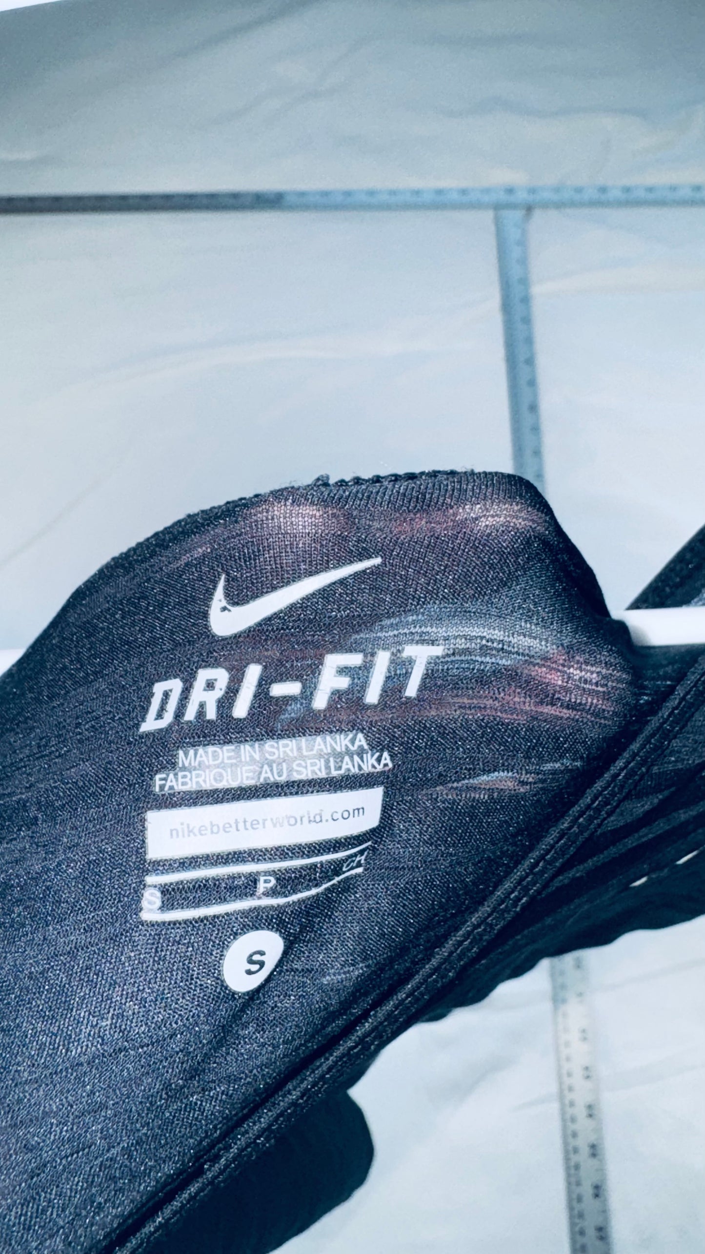 Nike Dri-FIT Black Short Sleeve Athletic Running Top - SM