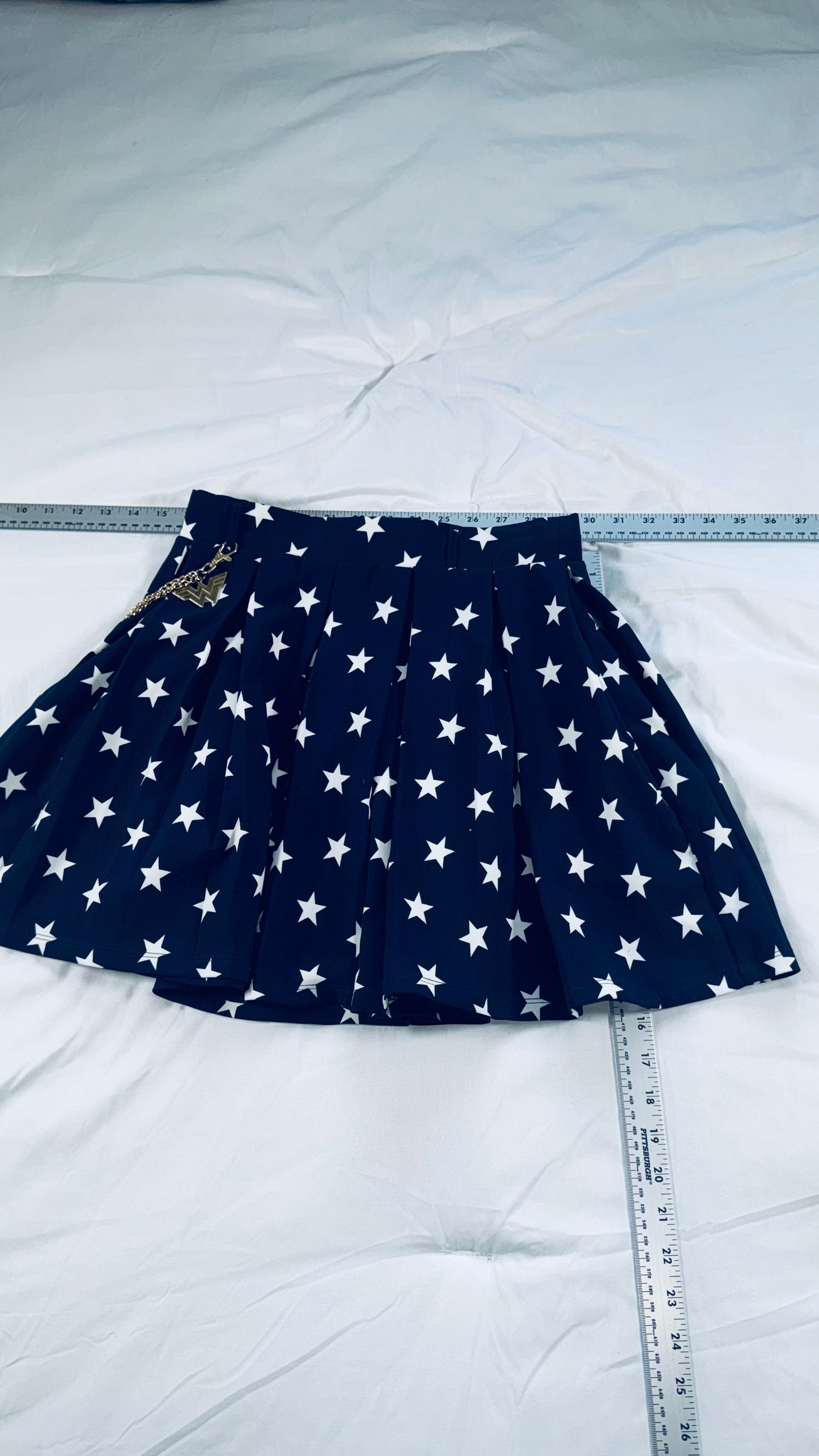 Her Universe WW84 Wonder Woman Pleated Star Print Skirt - SM