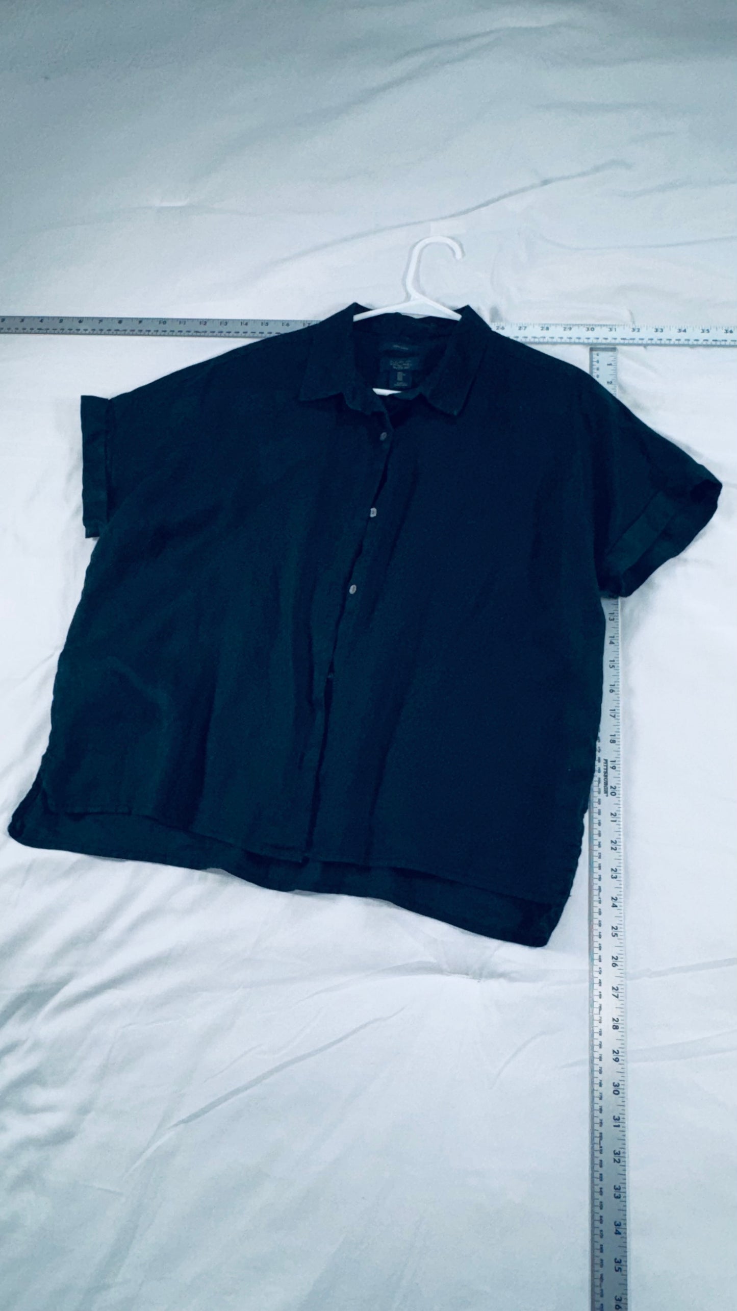 Rachel Roy 100% Linen Black Button-Up Blouse - LG
