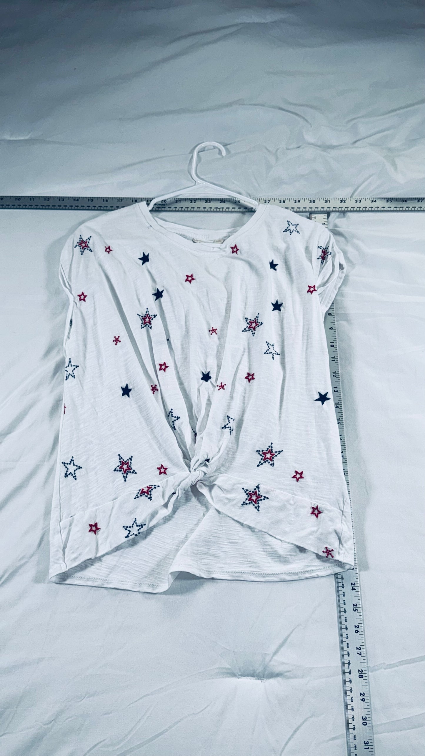 Lucky Brand Patriotic Star Knot Front Tee - L